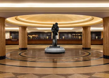 New York Hilton Midtown hotel thumbnail 3