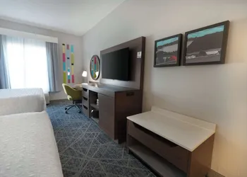 Hampton Inn & Suites Tulsa/Central hotel thumbnail 7