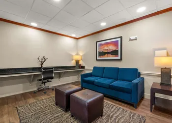 Comfort Inn & Suites Chipley hotel thumbnail 4