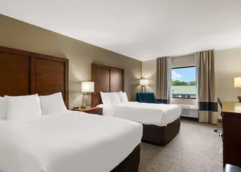 Comfort Inn & Suites Chipley hotel thumbnail 6