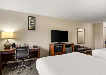Comfort Inn & Suites Chipley hotel thumbnail 7
