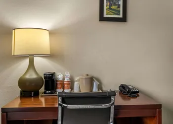 Comfort Inn & Suites Chipley hotel thumbnail 8