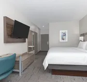 Holiday Inn Express & Suites Granbury by IHG hotel detail image 7