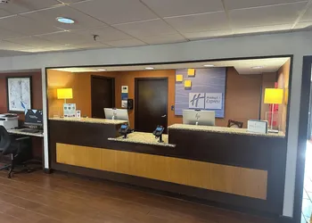 Holiday Inn Express Forsyth by IHG hotel thumbnail 2