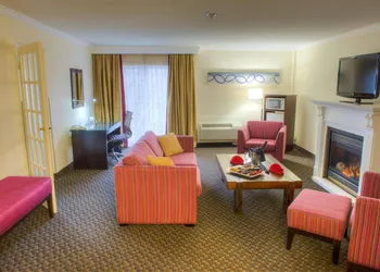 Radisson Hotel Sudbury hotel thumbnail 7