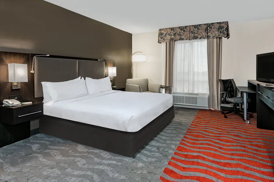Holiday Inn & Suites College Station - Aggieland by IHG hotel detail image 6