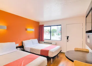 Motel 6-Camarillo CA hotel thumbnail 7