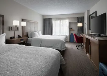 Hampton Inn & Suites Anaheim Garden Grove hotel thumbnail 3