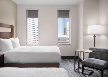 Hampton Inn & Suites Denver Downtown-Convention Center hotel thumbnail 4