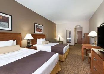 Days Inn & Suites by Wyndham Fort Pierce I-95 hotel thumbnail 6
