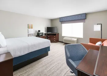 Hampton Inn & Suites Thousand Oaks, CA hotel thumbnail 4
