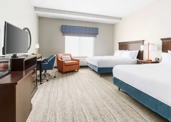 Hampton Inn & Suites Thousand Oaks, CA hotel thumbnail 8
