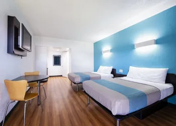 Motel 6 Jacksonville, NC hotel thumbnail 6