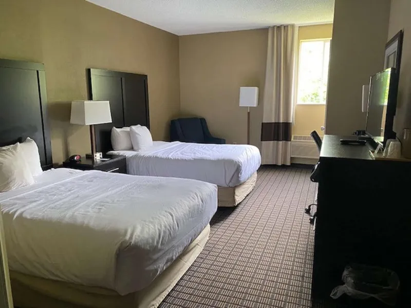 SureStay Plus by Best Western Jonestown Lebanon Valley hotel detail image 6