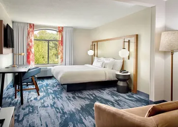 Fairfield by Marriott Inn & Suites Asheville Outlets hotel thumbnail 4