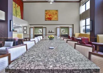 Hampton Inn & Suites Springboro/Dayton Area South hotel thumbnail 2