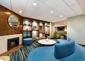 Country Inn & Suites by Radisson, Virginia Beach (Oceanfront) hotel thumbnail 4
