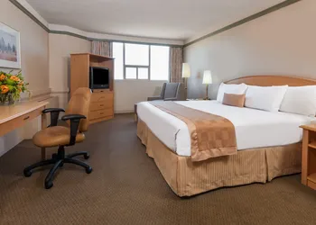 Edmonton Inn and Conference Centre hotel thumbnail 6
