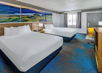 Days Inn by Wyndham Delta CO hotel thumbnail 8