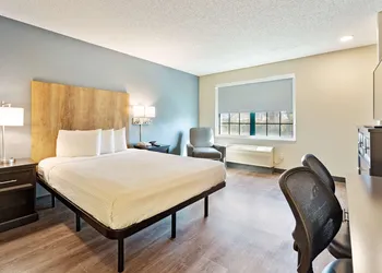 Extended Stay America Premier Suites - Union City - Dyer St. hotel thumbnail 7