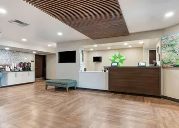 Extended Stay America Premier Suites - Union City - Dyer St. hotel thumbnail 4