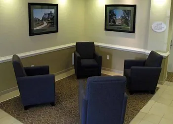 Suburban Studios Near Camp Lejeune hotel thumbnail 5
