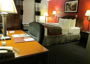Sonesta Essential Rapid City hotel thumbnail 4