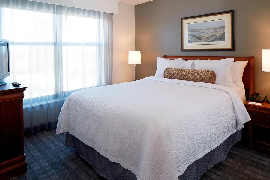 Residence Inn Minneapolis Downtown at The Depot by Marriott hotel detail image 6