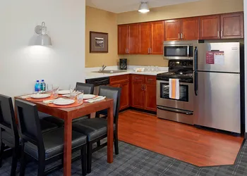 Residence Inn Minneapolis Downtown at The Depot by Marriott hotel thumbnail 7