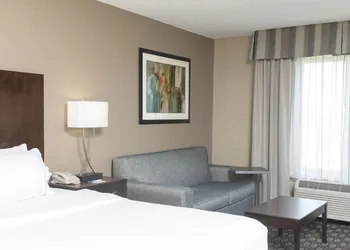 Holiday Inn Express Gas City by IHG hotel thumbnail 4