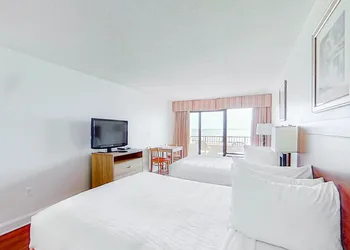Ocean Park Resort by Vacasa hotel thumbnail 7