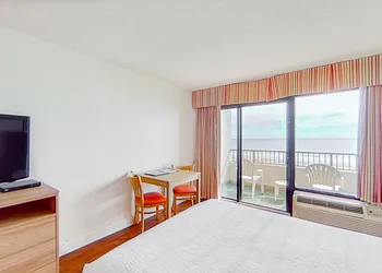 Ocean Park Resort by Vacasa hotel thumbnail 8