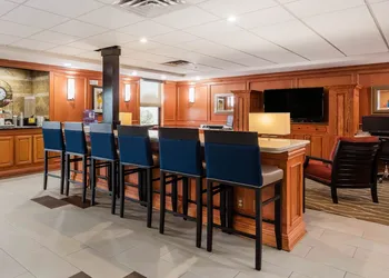 Comfort Inn & Suites Little Rock Airport hotel thumbnail 2