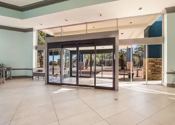 Clarion Inn & Suites Florence - Darlington hotel thumbnail 5