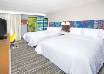 Hampton Inn & Suites Annapolis hotel thumbnail 7