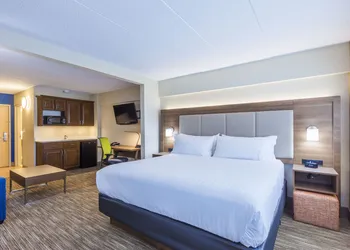 Holiday Inn Express Saint John Harbour Side by IHG hotel thumbnail 5