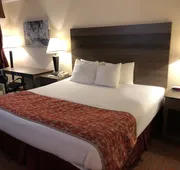 MHO Inn & Suites hotel detail image 3