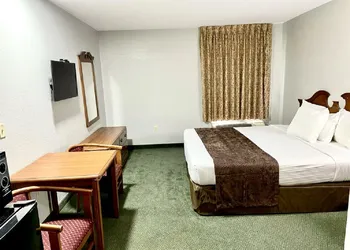Star City Inn & Suites hotel thumbnail 6