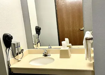 Star City Inn & Suites hotel thumbnail 7