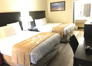 Days Inn by Wyndham Greensboro Airport hotel thumbnail 5