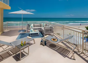 The Shores Resort & Spa hotel thumbnail 6
