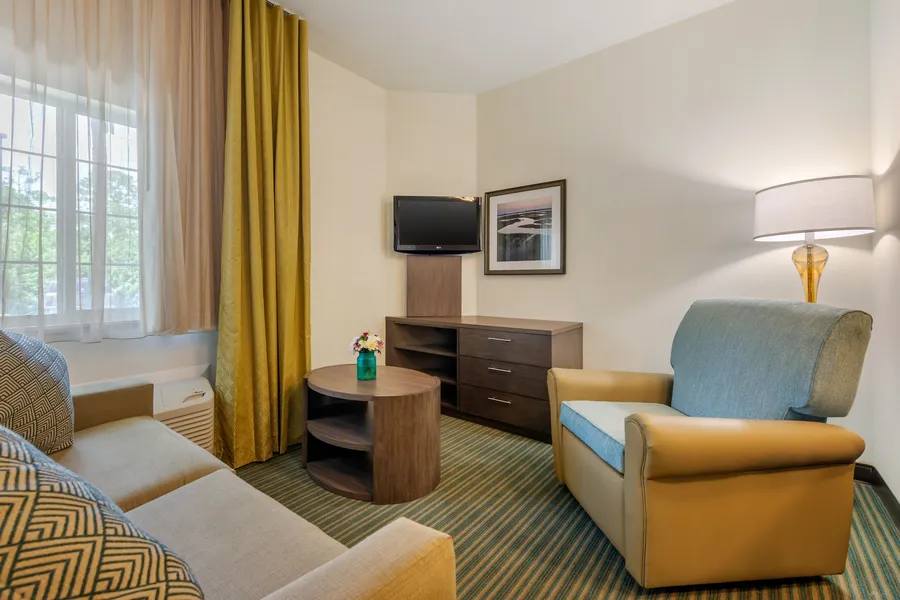 Candlewood Suites Fort Myers Sanibel Gateway by IHG hotel detail image 2