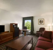Baymont by Wyndham Crossville hotel detail image 3