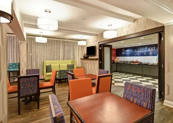Hampton Inn I-75 Lexington/Hamburg Area hotel thumbnail 5