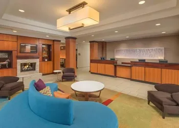 Fairfield Inn & Suites by Marriott Cleveland hotel thumbnail 2
