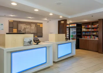 Holiday Inn Express Milwaukee-West Medical Center by IHG hotel thumbnail 3