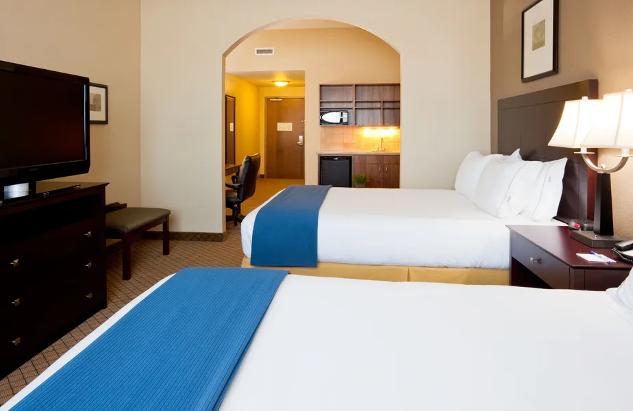 Holiday Inn Express Hotel and Suites Mankato East by IHG hotel detail image 6