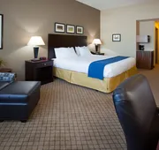 Holiday Inn Express Hotel and Suites Mankato East by IHG hotel detail image 7