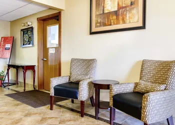 Quality Inn I-74 Batesville hotel thumbnail 8