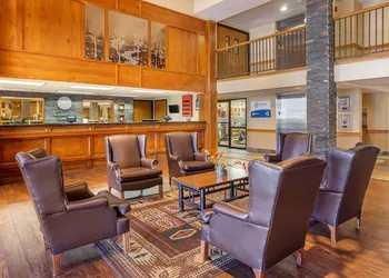 Comfort Inn at Thousand Hills hotel thumbnail 4